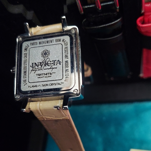 Invicta - Picture 2 of 3